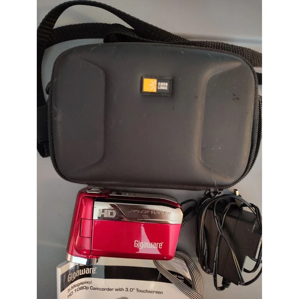 Gigaware 16-998 5MP HD 1080p Camcorder Red Bundle Charger Manual Case Logic Bag